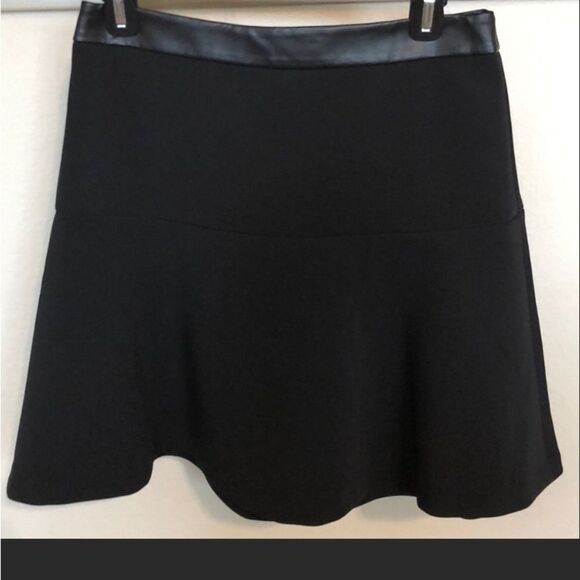 Ann Taylor Black Circle A Line Skirt with Leather Waistband - Picture 7 of 12